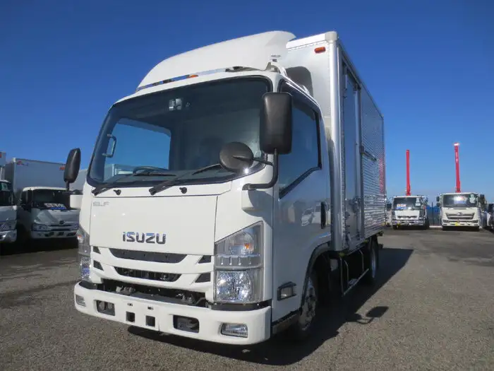 いすゞ エルフ 小型 アルミバン サイドドア シャッター式 の中古トラック【車両No.157061】