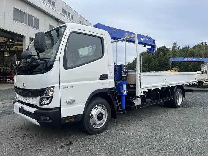 三菱 キャンター 小型 クレーン付 4段 ラジコン の中古トラック【車両No.157187】