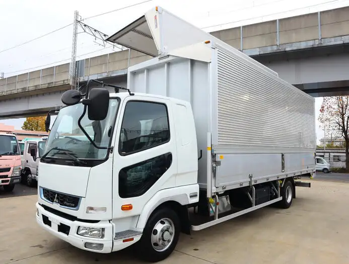 三菱 ファイター 中型/増トン ウイング エアサス ベッド の中古トラック【車両No.157516】