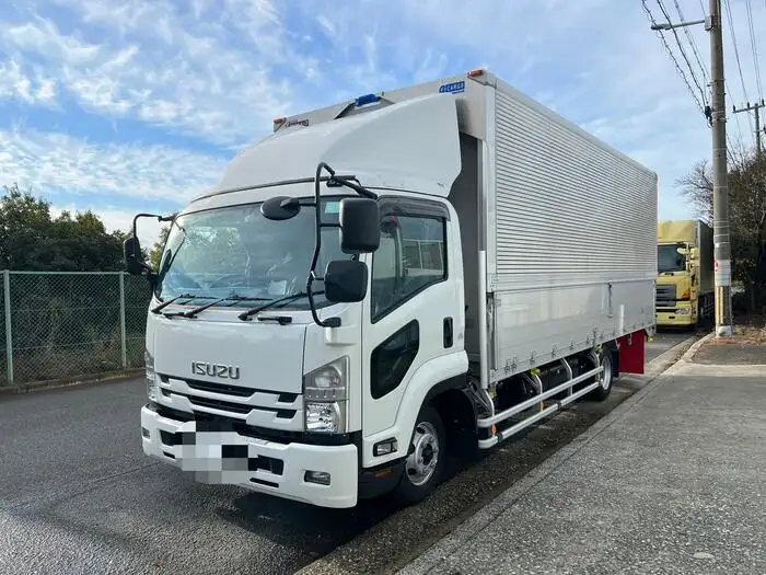 いすゞ フォワード 中型/増トン ウイング 2RG-FRR90S2 R2 の中古トラック【車両No.157614】