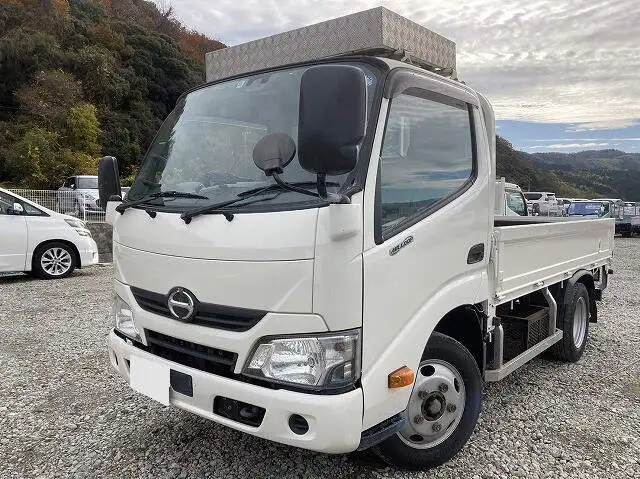 日野 デュトロ 小型 平ボディ 床鉄板 TPG-XZU605M の中古トラック【車両No.157670】