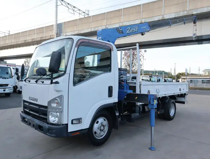 いすゞ エルフ 小型 クレーン付 4段 ラジコン の中古トラック【車両No.158056】
