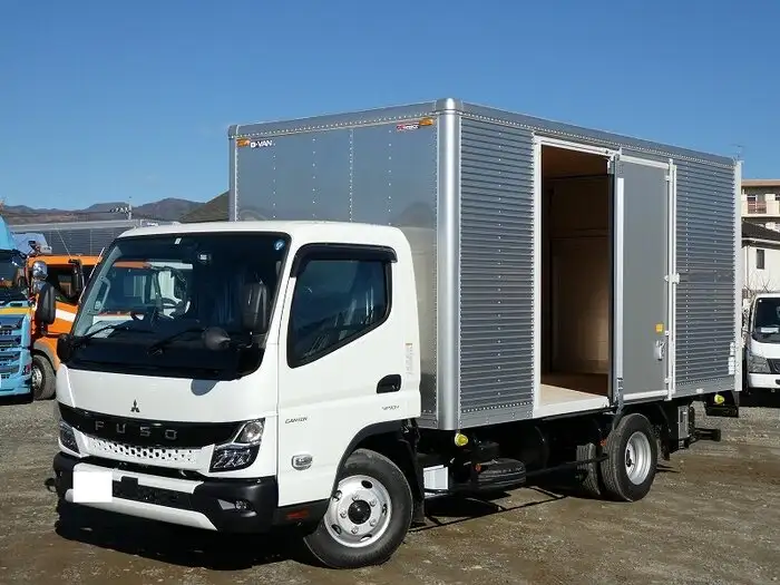 三菱 キャンター 小型 アルミバン パワーゲート サイドドア の中古トラック【車両No.158130】