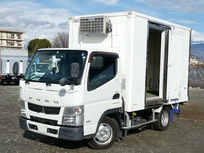 三菱 キャンター 小型 冷凍冷蔵 低温 スタンバイ の中古トラック【車両No.158107】