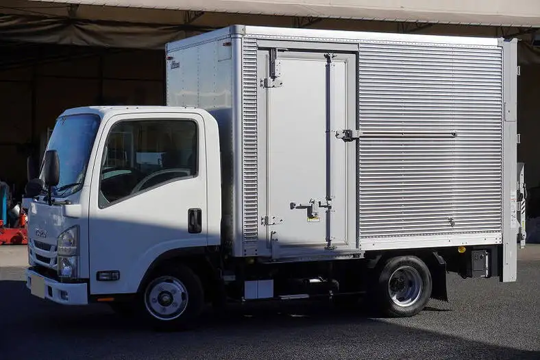 いすゞ エルフ 小型 アルミバン パワーゲート サイドドア の中古トラック【車両No.158176】