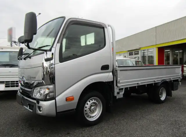 トヨタ ダイナ 小型 平ボディ 3BF-TRY230 R3 の中古トラック【車両No.158122】