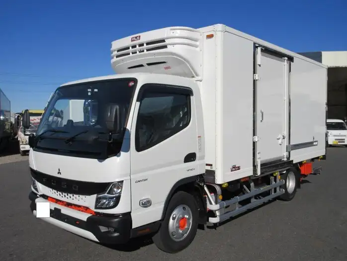 三菱 キャンター 小型 冷凍冷蔵 低温 パワーゲート の中古トラック【車両No.158359】
