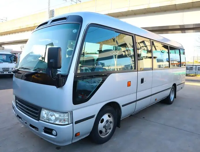 トヨタ コースター 小型 バス マイクロバス BDG-XZB50 の中古トラック【車両No.158468】