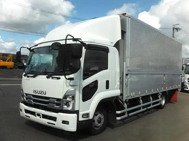 いすゞ フォワード 中型/増トン ウイング エアサス ベッド の中古トラック【車両No.158562】