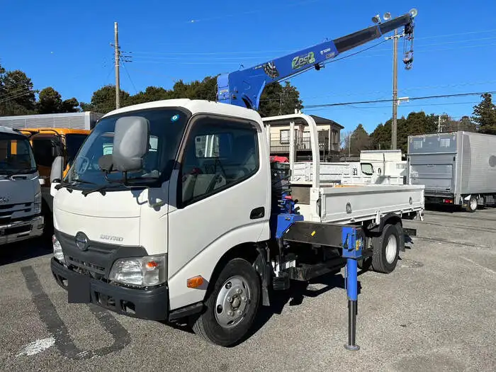 日野 デュトロ 小型 クレーン付 3段 ラジコン の中古トラック【車両No.158644】