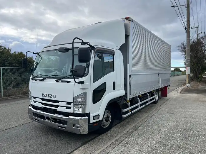 いすゞ フォワード 中型/増トン ウイング ベッド TKG-FRR90T2 の中古トラック【車両No.158806】
