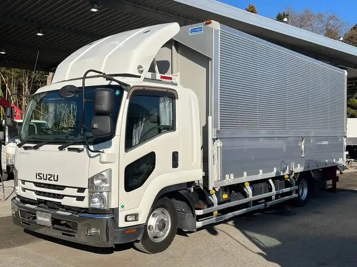 いすゞ フォワード 中型/増トン ウイング エアサス ベッド の中古トラック【車両No.159009】