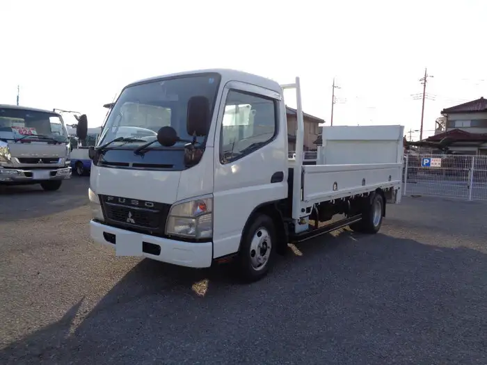 三菱 キャンター 小型 平ボディ パワーゲート 床鉄板 の中古トラック【車両No.159032】