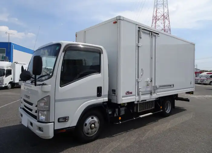 いすゞ エルフ 小型 冷凍冷蔵 中温 床ステン の中古トラック【車両No.159153】