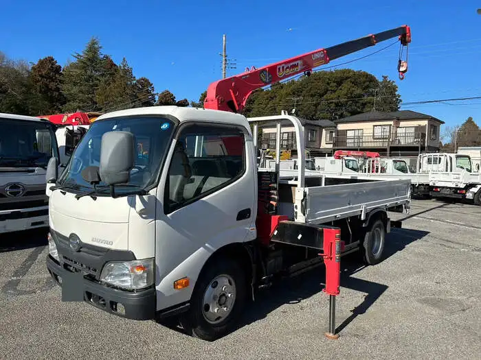 日野 デュトロ 小型 クレーン付 3段 ラジコン の中古トラック【車両No.159364】