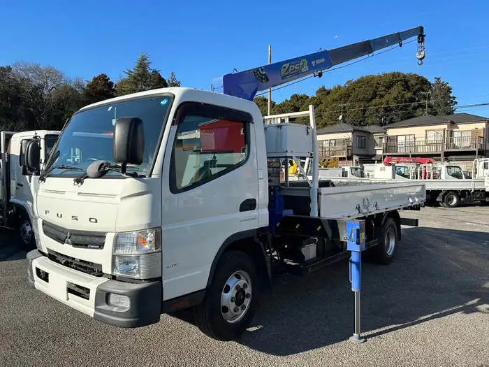 三菱 キャンター 小型 クレーン付 4段 ラジコン の中古トラック【車両No.159362】