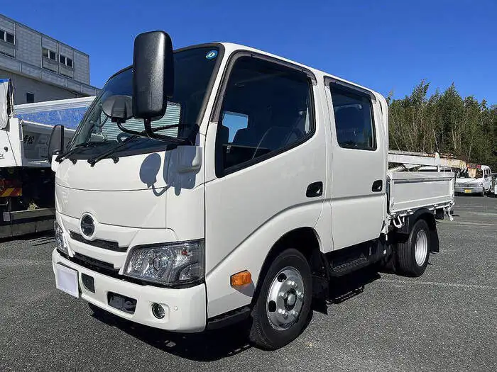 日野 デュトロ 小型 平ボディ Wキャブ 2RG-XZU605M の中古トラック【車両No.159140】