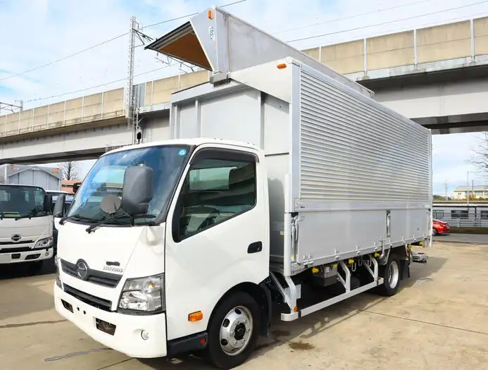 日野 デュトロ 小型 ウイング パワーゲート TKG-XZU720M の中古トラック【車両No.159497】
