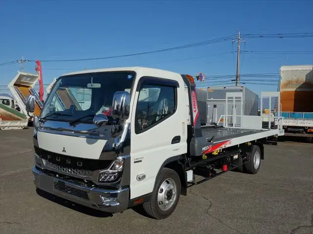 三菱 キャンター 小型 車両重機運搬 ラジコン ウインチ の中古トラック【車両No.159579】