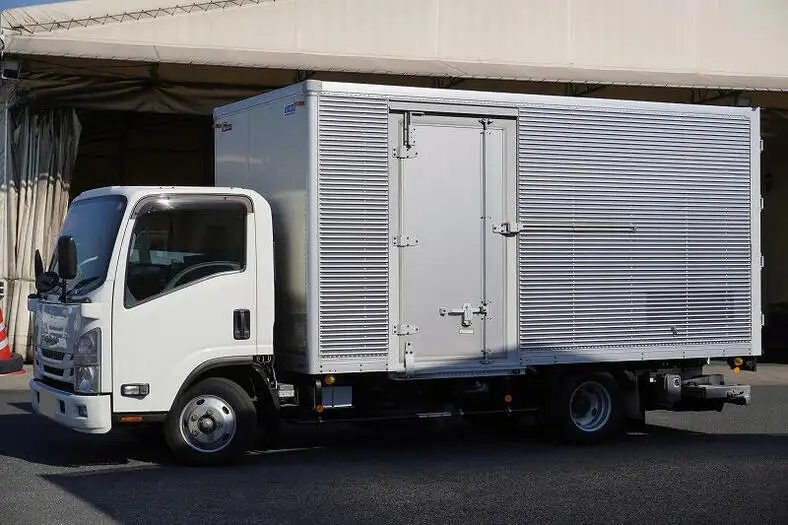 いすゞ エルフ 小型 アルミバン パワーゲート サイドドア の中古トラック【車両No.159549】