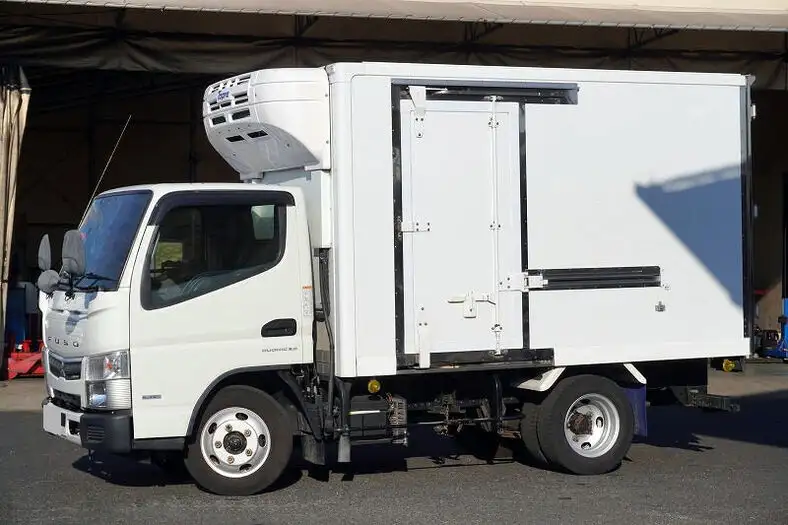 三菱 キャンター 小型 冷凍冷蔵 低温 床ステン の中古トラック【車両No.159566】