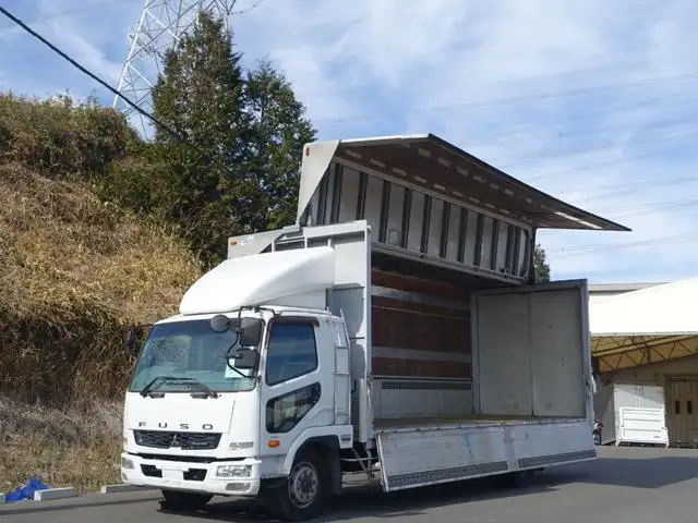 三菱 ファイター 中型/増トン ウイング エアサス ベッド の中古トラック【車両No.159678】