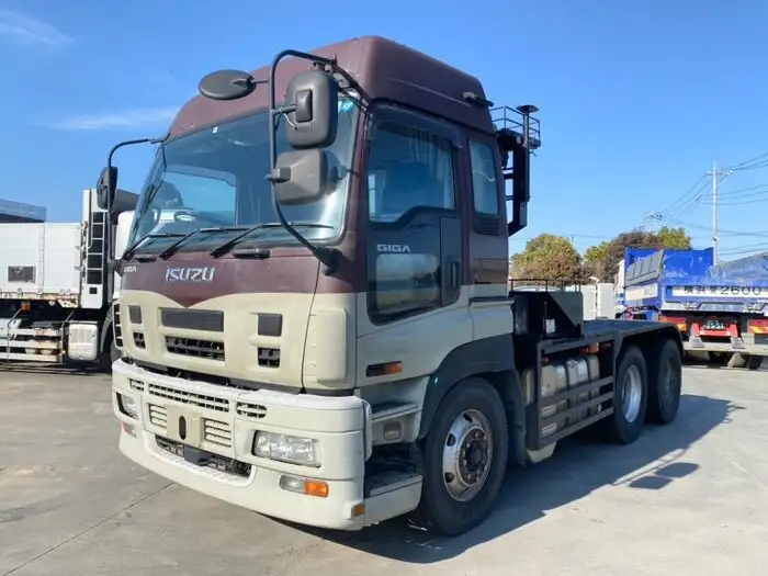 いすゞ ギガ 大型 トラクター ハイルーフ 2デフ の中古トラック【車両No.159828】