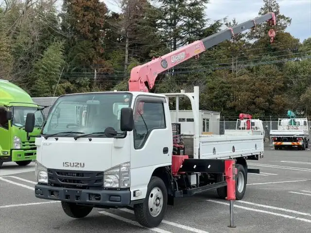 いすゞ エルフ 小型 クレーン付 4段 ラジコン の中古トラック【車両No.160372】