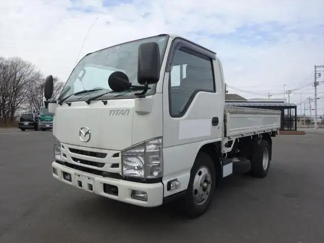 マツダ タイタン 小型 平ボディ 床鉄板 TRG-LKR85A の中古トラック【車両No.160375】