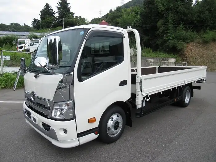 日野 デュトロ 小型 平ボディ 2RG-XZU712M R5 の中古トラック【車両No.160384】