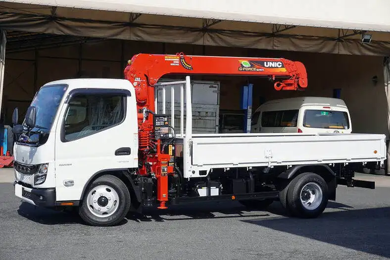 三菱 キャンター 小型 クレーン付 4段 ラジコン の中古トラック【車両No.160694】