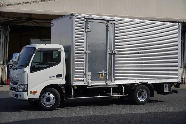 日野 デュトロ 小型 アルミバン パワーゲート サイドドア の中古トラック【車両No.160731】
