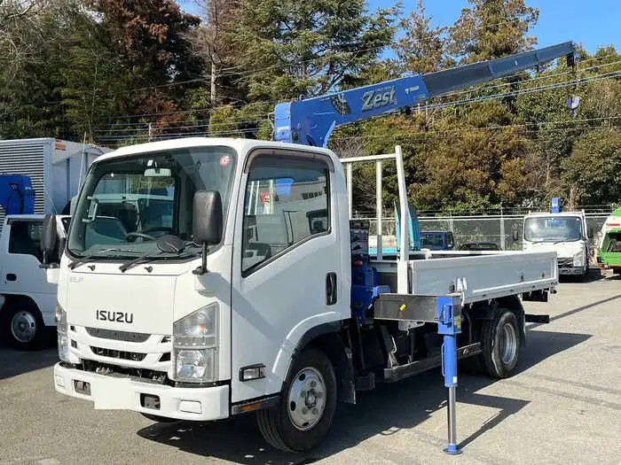 いすゞ エルフ 小型 クレーン付 4段 ラジコン の中古トラック【車両No.160785】