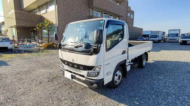 三菱 キャンター 小型 平ボディ 2RG-FBA20 R5 の中古トラック【車両No.161115】