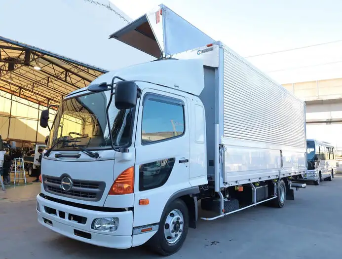 日野 レンジャー 中型/増トン ウイング パワーゲート エアサス の中古トラック【車両No.160984】