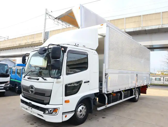 日野 レンジャー 中型/増トン ウイング ベッド 2KG-FD2ABA の中古トラック【車両No.160942】