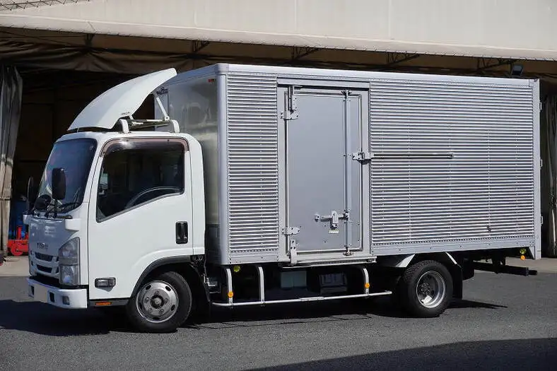 いすゞ エルフ 小型 アルミバン サイドドア TPG-NMR85AN の中古トラック【車両No.161435】