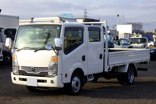 日産 アトラス 小型 平ボディ Wキャブ SKG-TZ3F24 の中古トラック【車両No.161520】