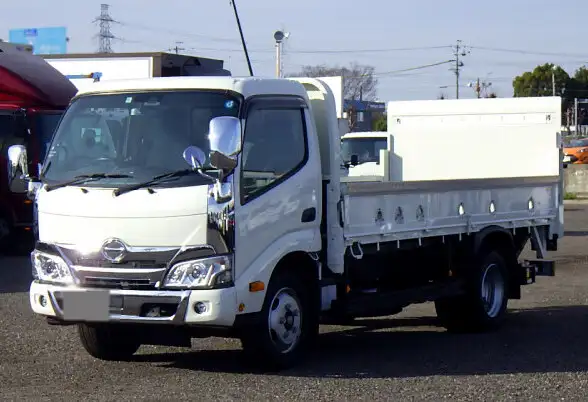 日野 デュトロ 小型 平ボディ パワーゲート 2RG-XZU655M の中古トラック【車両No.161522】