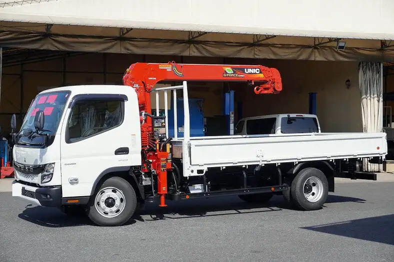 三菱 キャンター 小型 クレーン付 4段 ラジコン の中古トラック【車両No.161821】