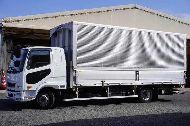 三菱 ファイター 中型/増トン ウイング パワーゲート ベッド の中古トラック【車両No.161784】