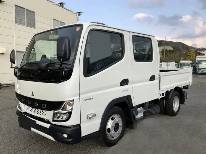 三菱 キャンター 小型 平ボディ Wキャブ 2RG-FBA20 の中古トラック【車両No.162118】