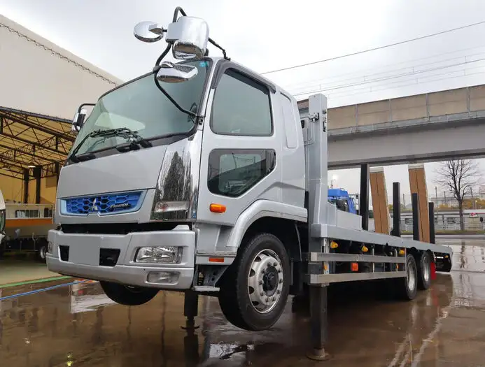 三菱 ファイター 中型/増トン 車両重機運搬 ラジコン ウインチ の中古トラック【車両No.162366】