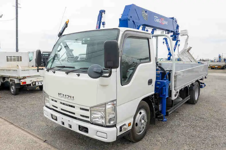 いすゞ エルフ 小型 クレーン付 アルミブロック 6段 の中古トラック【車両No.162758】