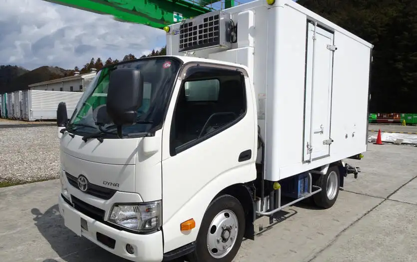 トヨタ ダイナ 小型 冷凍冷蔵 低温 スタンバイ の中古トラック【車両No.162831】