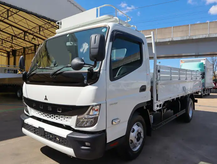 三菱 キャンター 小型 平ボディ 2RG-FEB90 R5 の中古トラック【車両No.162942】