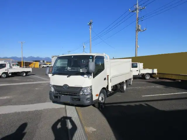 日野 デュトロ 小型 平ボディ パワーゲート TKG-XZU710M の中古トラック【車両No.163021】