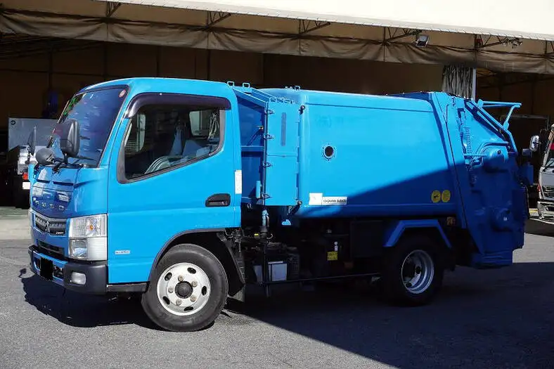 三菱 キャンター 小型 パッカー車 巻き込み式 回転ダンプ式 の中古トラック【車両No.163848】
