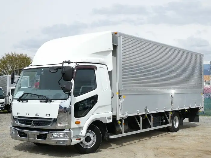 三菱 ファイター 中型/増トン ウイング エアサス ベッド の中古トラック【車両No.163887】