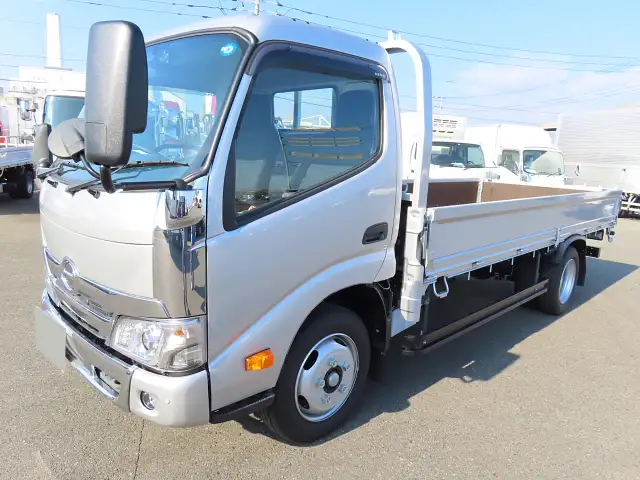 日野 デュトロ 小型 平ボディ 床鉄板 2RG-XZU655M の中古トラック【車両No.158597】